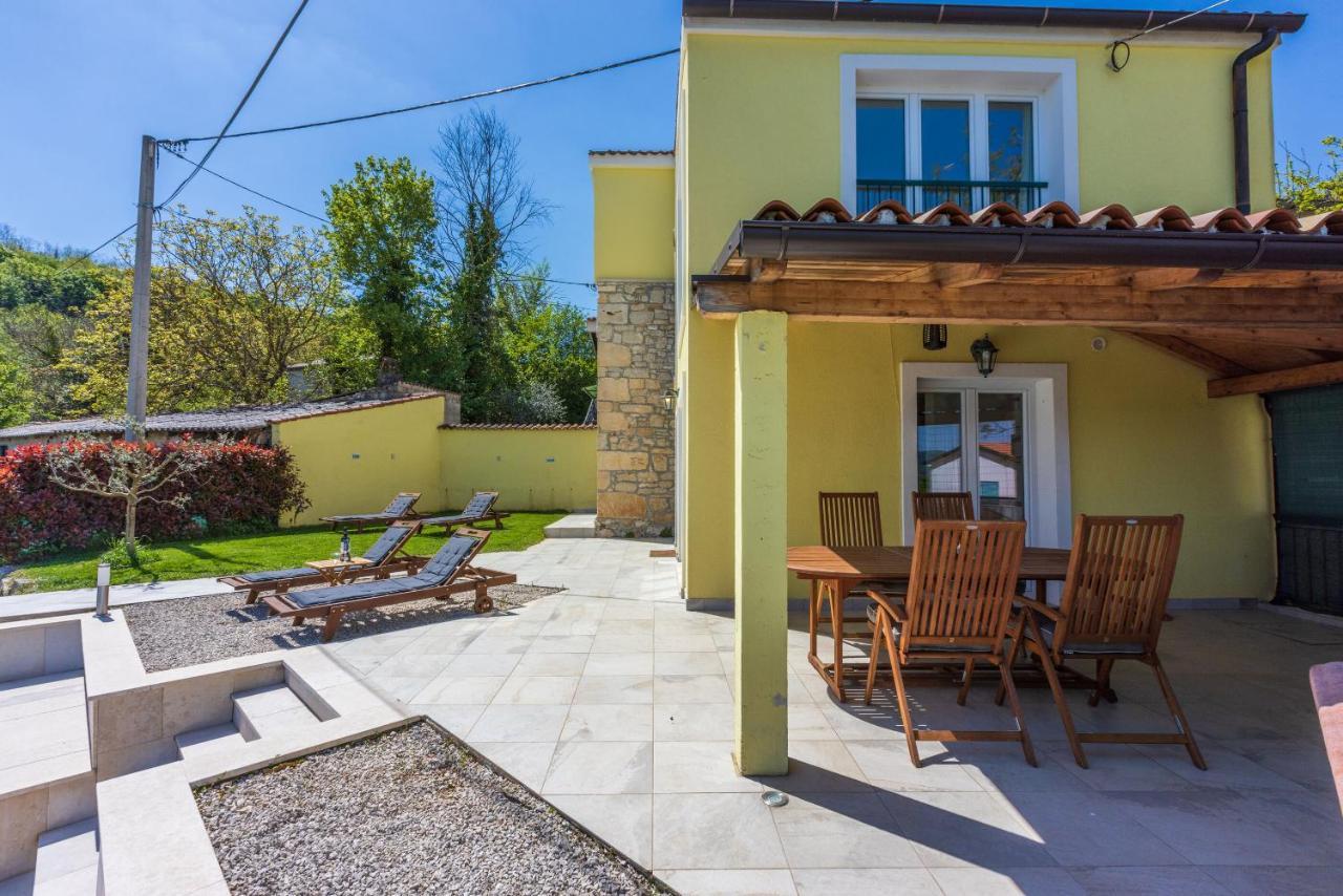 Villa Ana Motovun Exterior photo