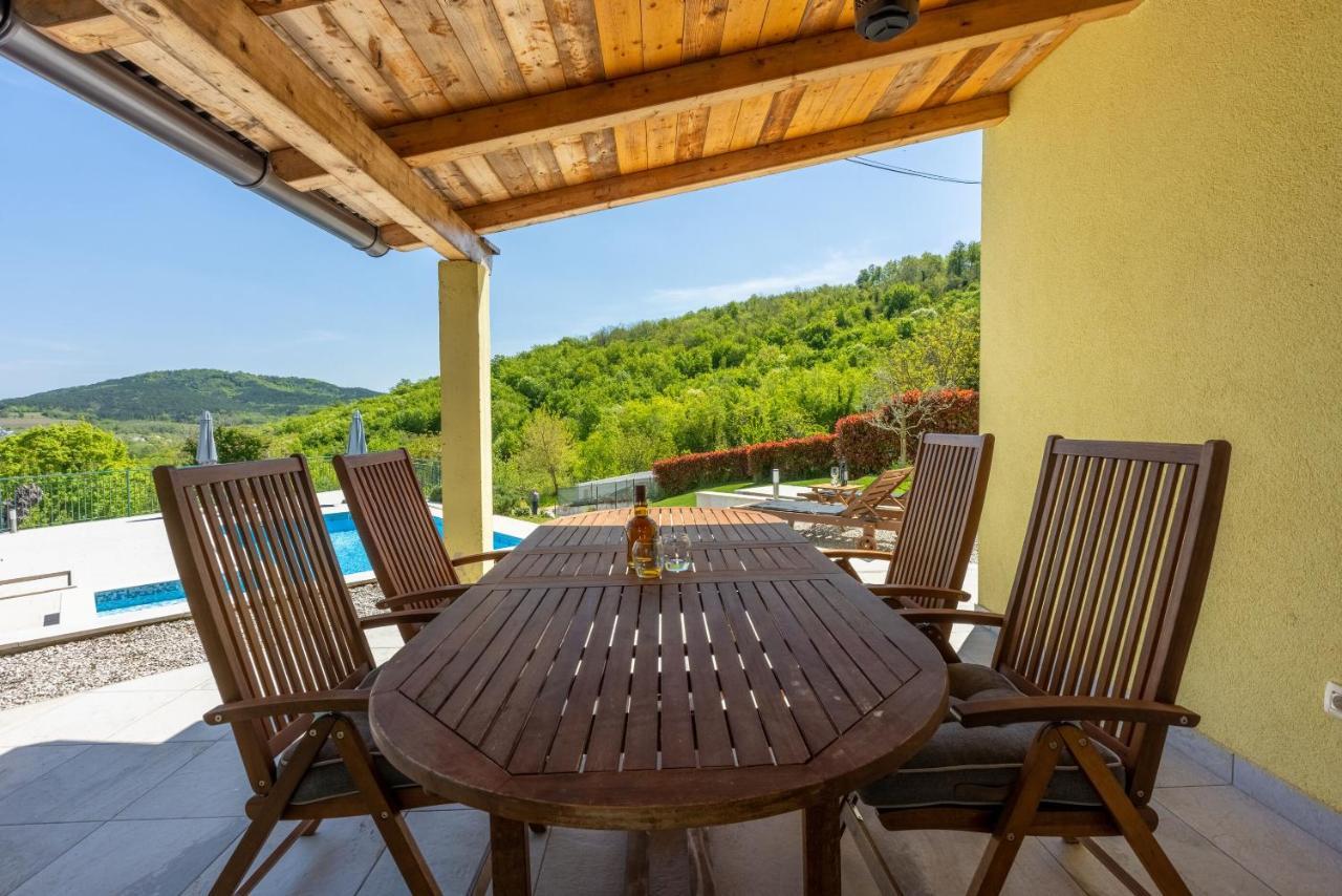 Villa Ana Motovun Exterior photo
